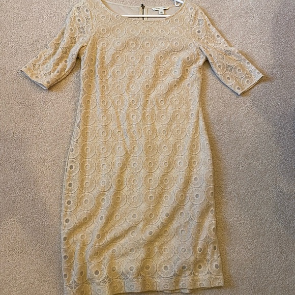 Banana Republic Size 2 Cream Circle Lace Beige Dress - Picture 2 of 5